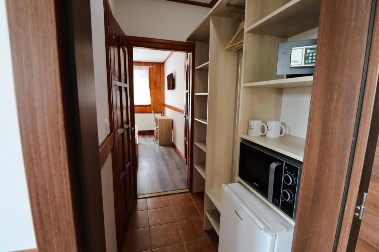 Vadkacsa Panzio Bed & Breakfast Balatonkenese Exterior photo